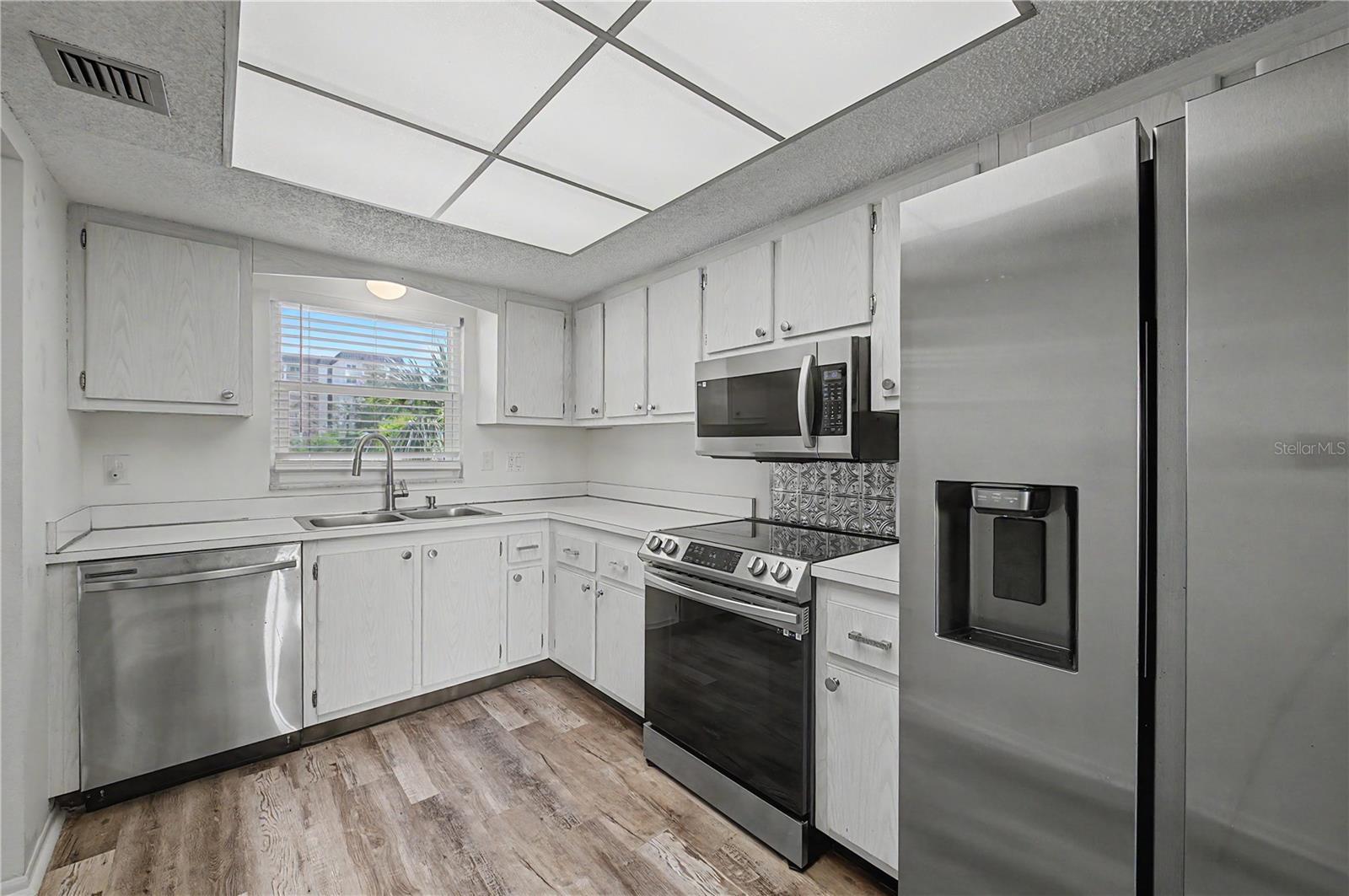 9 FORBES PL #205 — photo 5