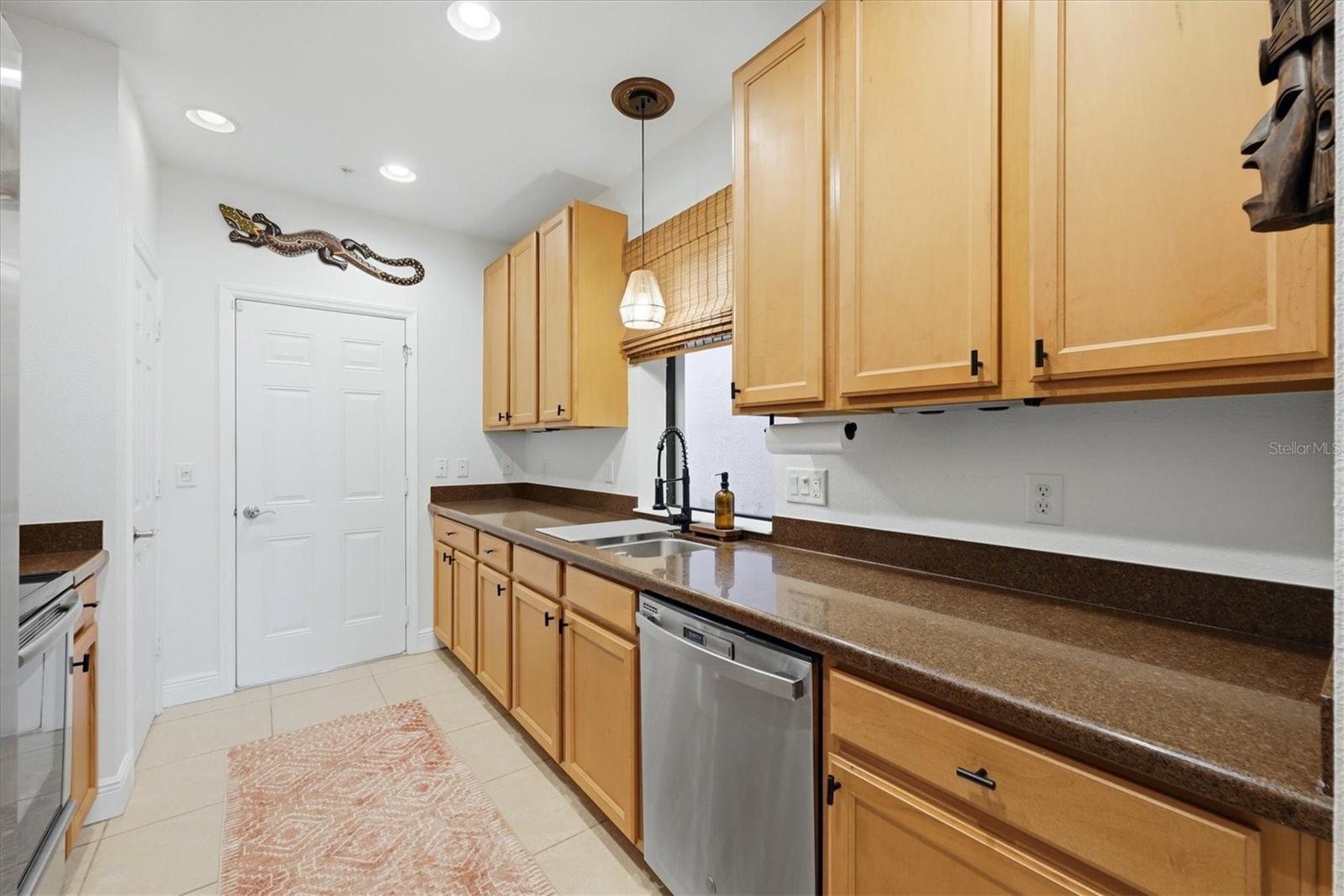 7210 HAMILTON RD — photo 5