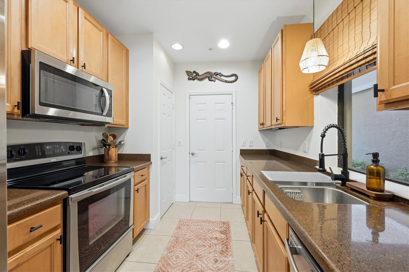 7210 HAMILTON RD — photo 4