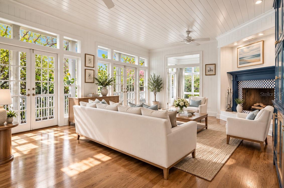 6220 BAYSHORE BLVD — photo 10