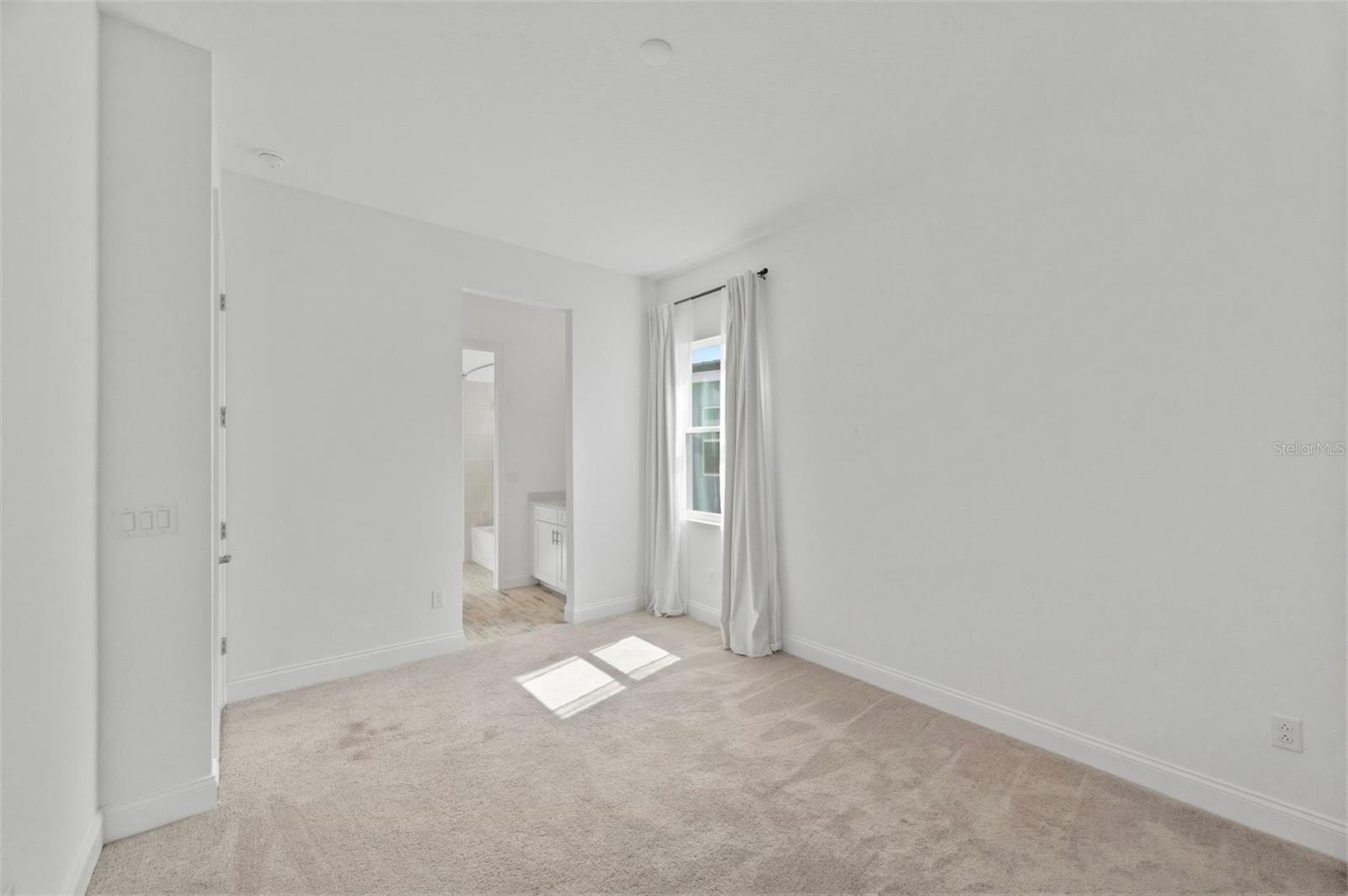2592 WISE RIVER LN — photo 33