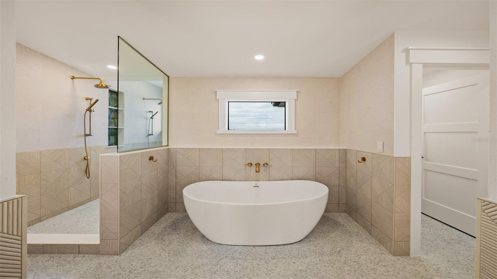 1142 WINDSONG LN #B — photo 42