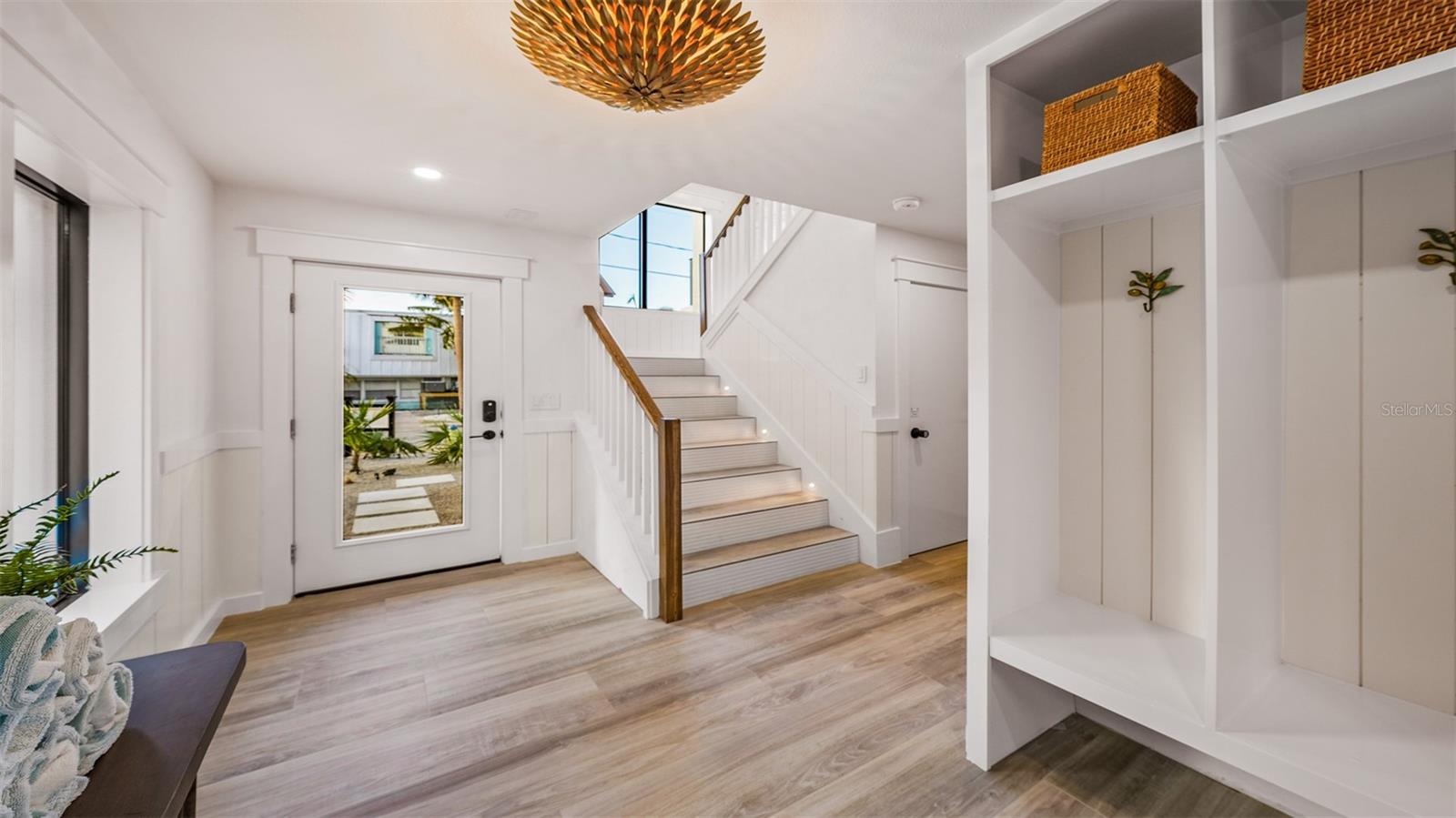 1142 WINDSONG LN #B — photo 15