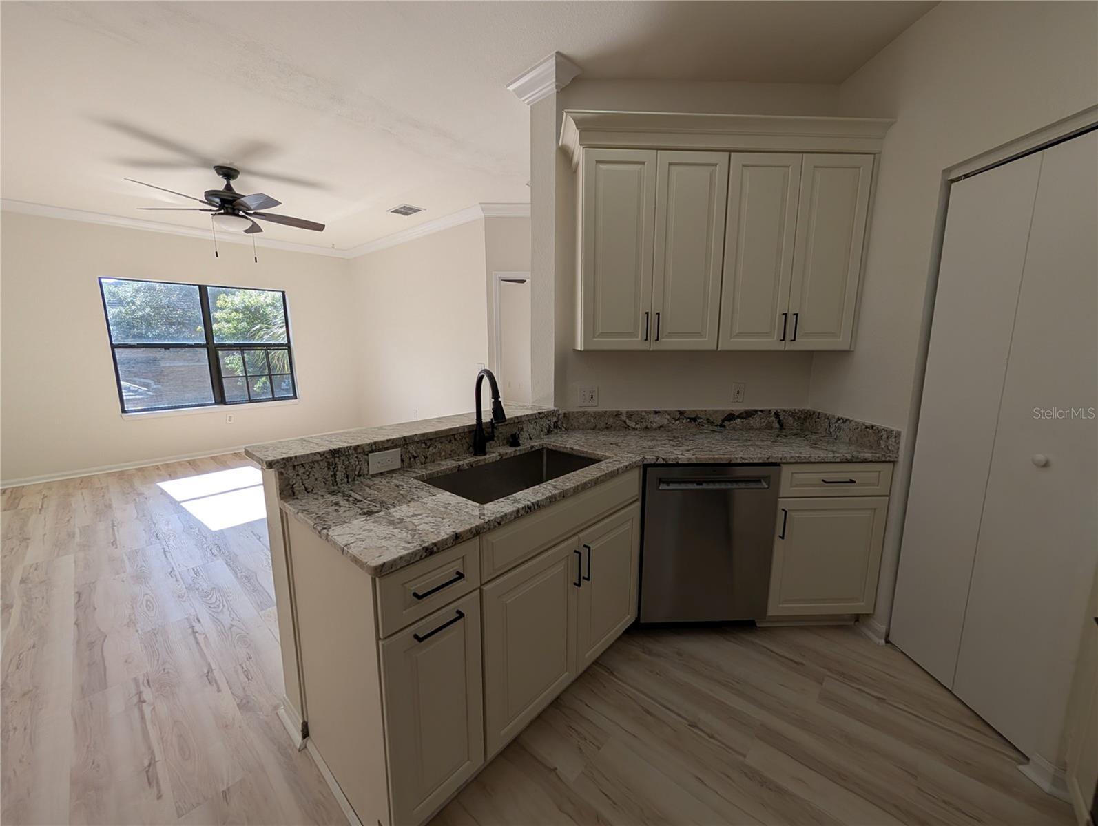 2107 PORTOFINO PL #30-302 — photo 18