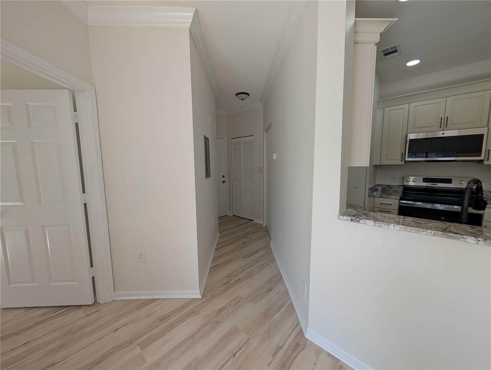 2107 PORTOFINO PL #30-302 — photo 31
