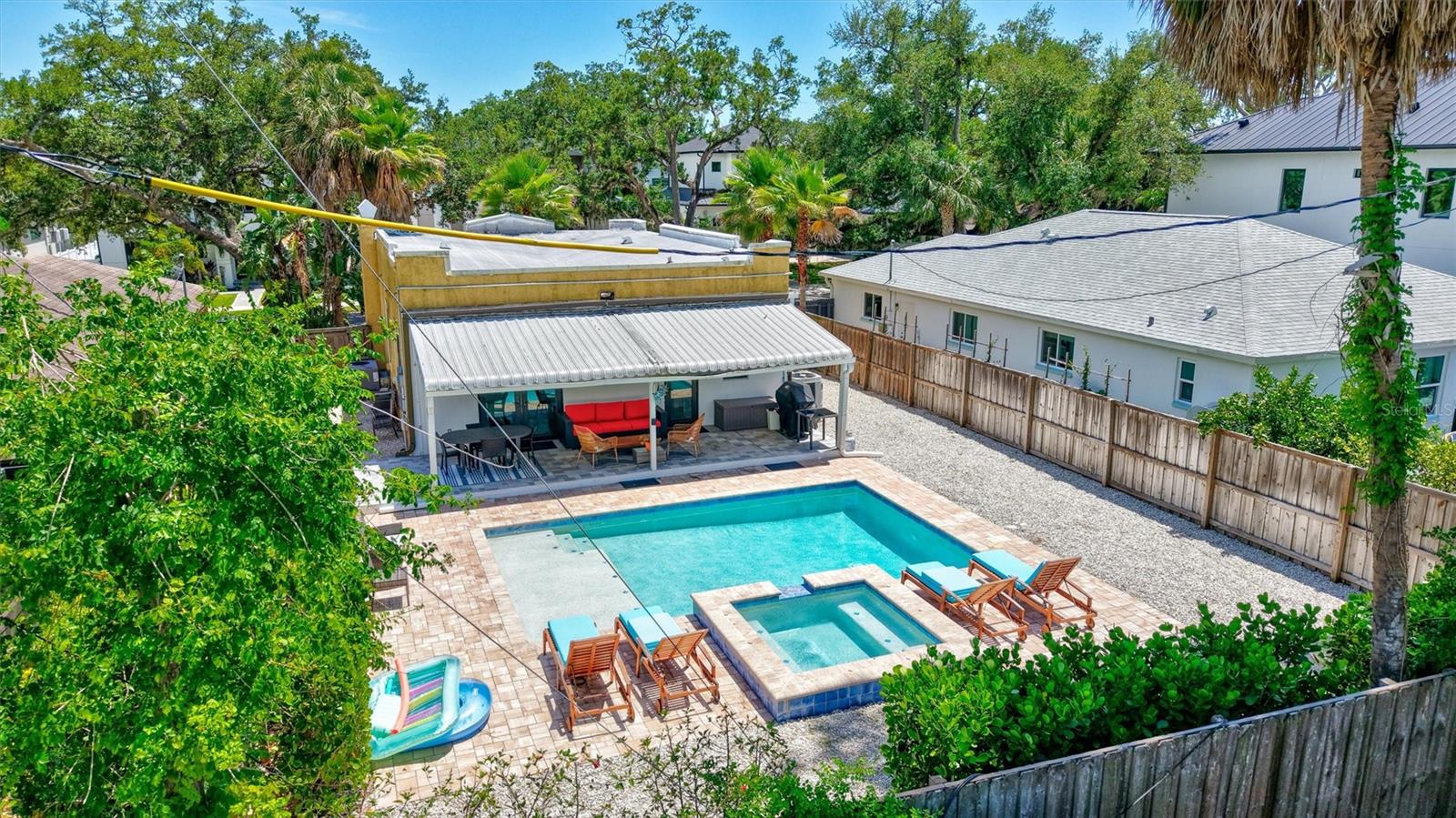2437 FLOYD ST — photo 46
