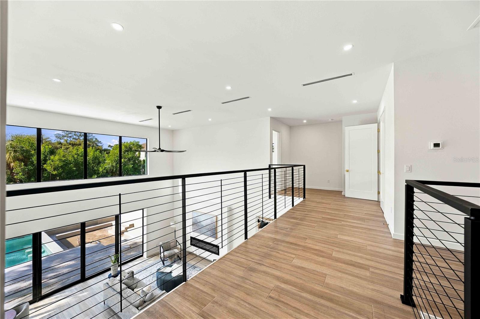 2258 ARLINGTON ST — photo 31