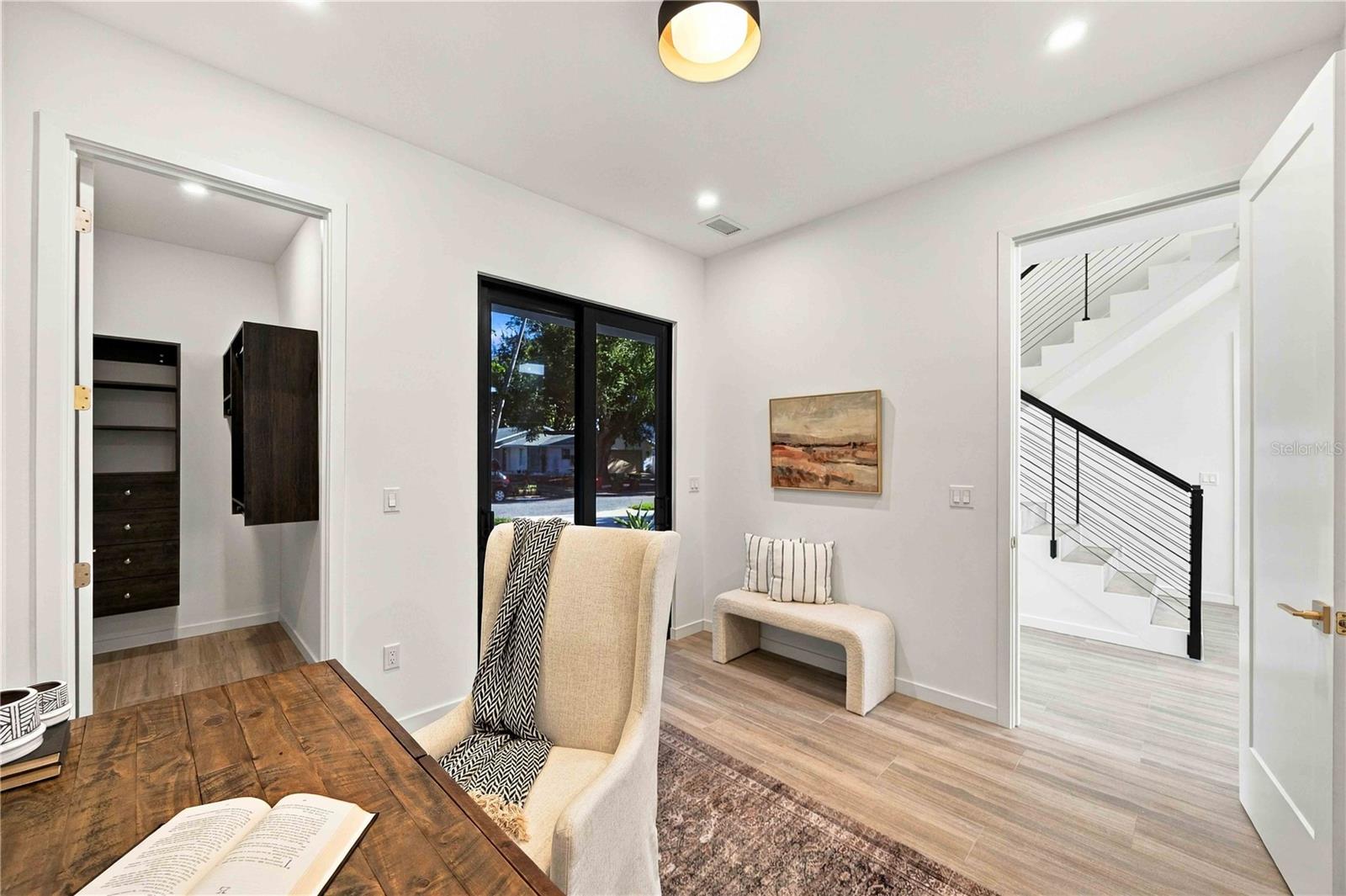 2258 ARLINGTON ST — photo 19
