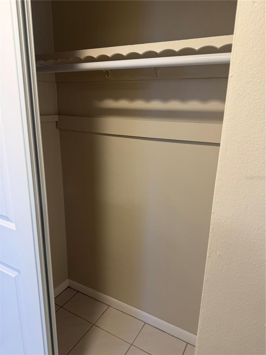 9004 SAINT REGIS LN — photo 12
