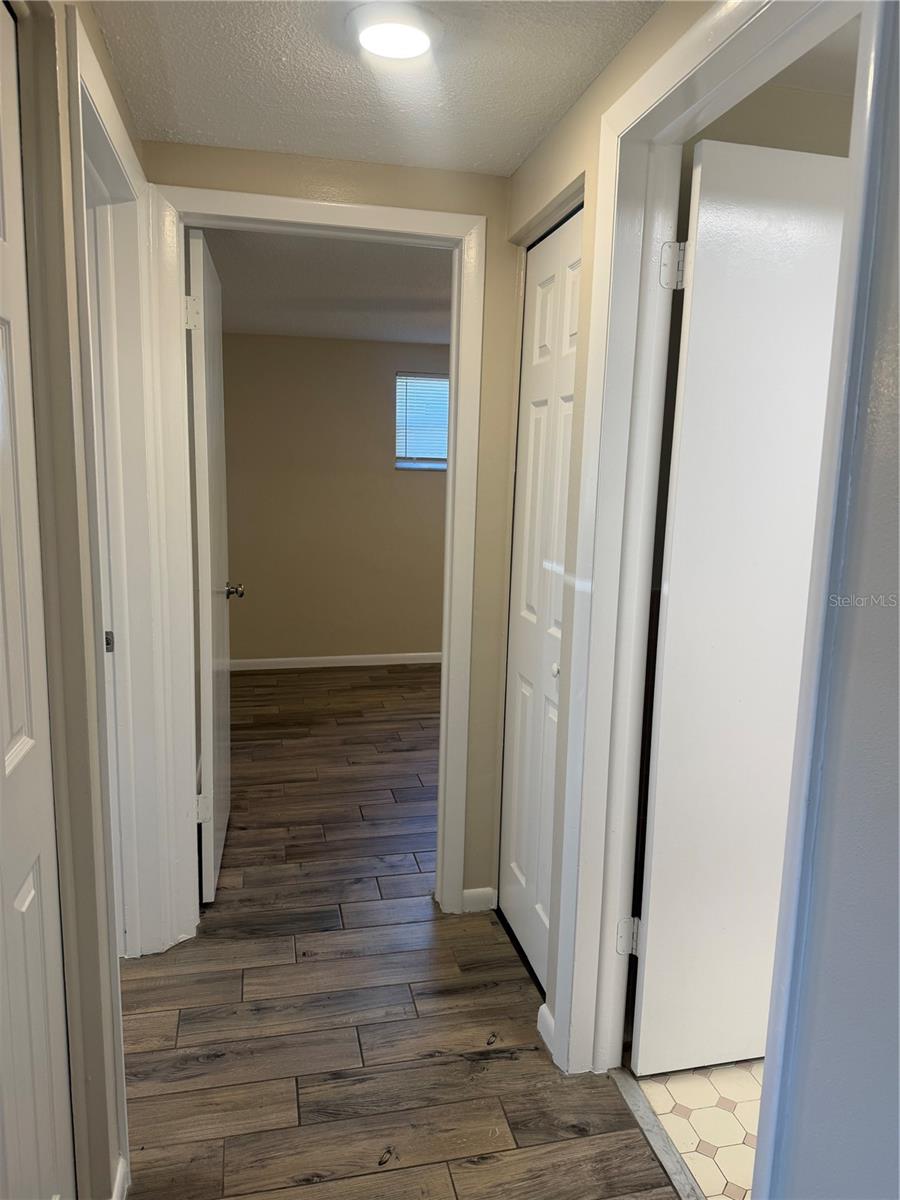 9004 SAINT REGIS LN — photo 20