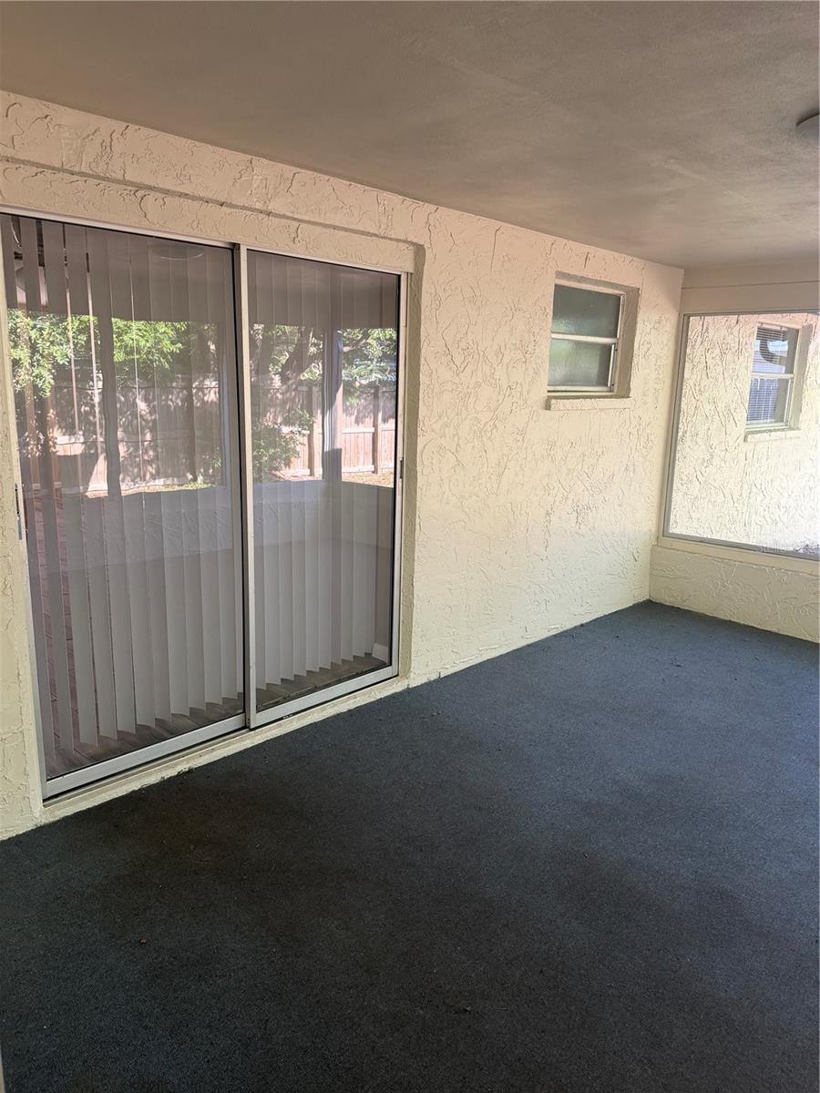 9004 SAINT REGIS LN — photo 25