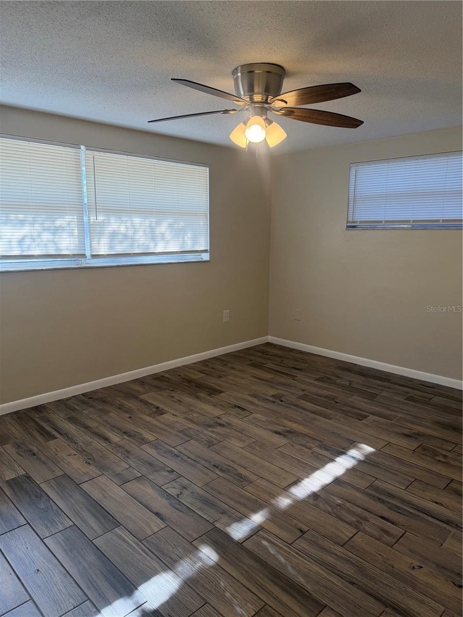9004 SAINT REGIS LN — photo 21