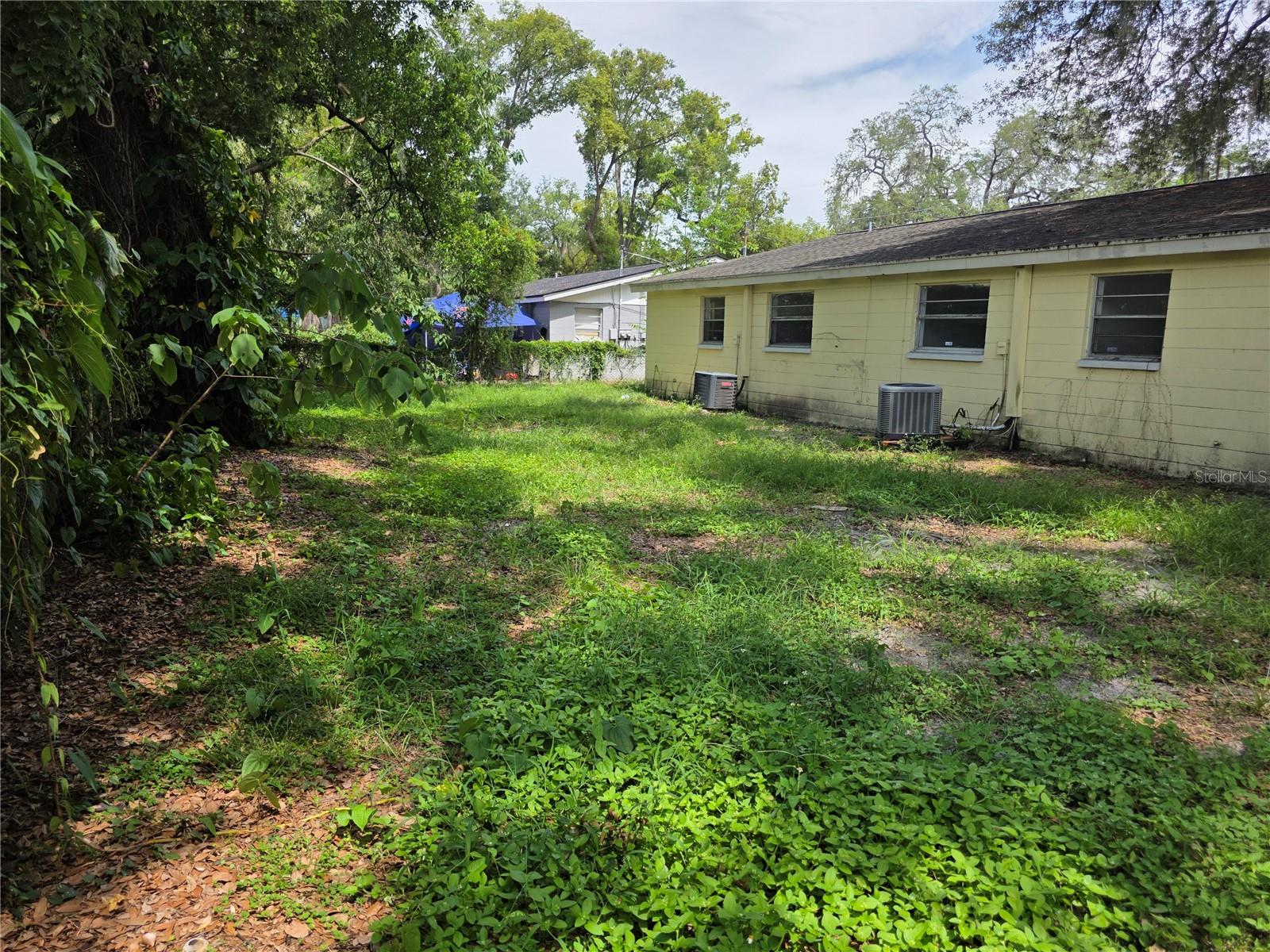 1212 E CHILKOOT AVE — photo 17