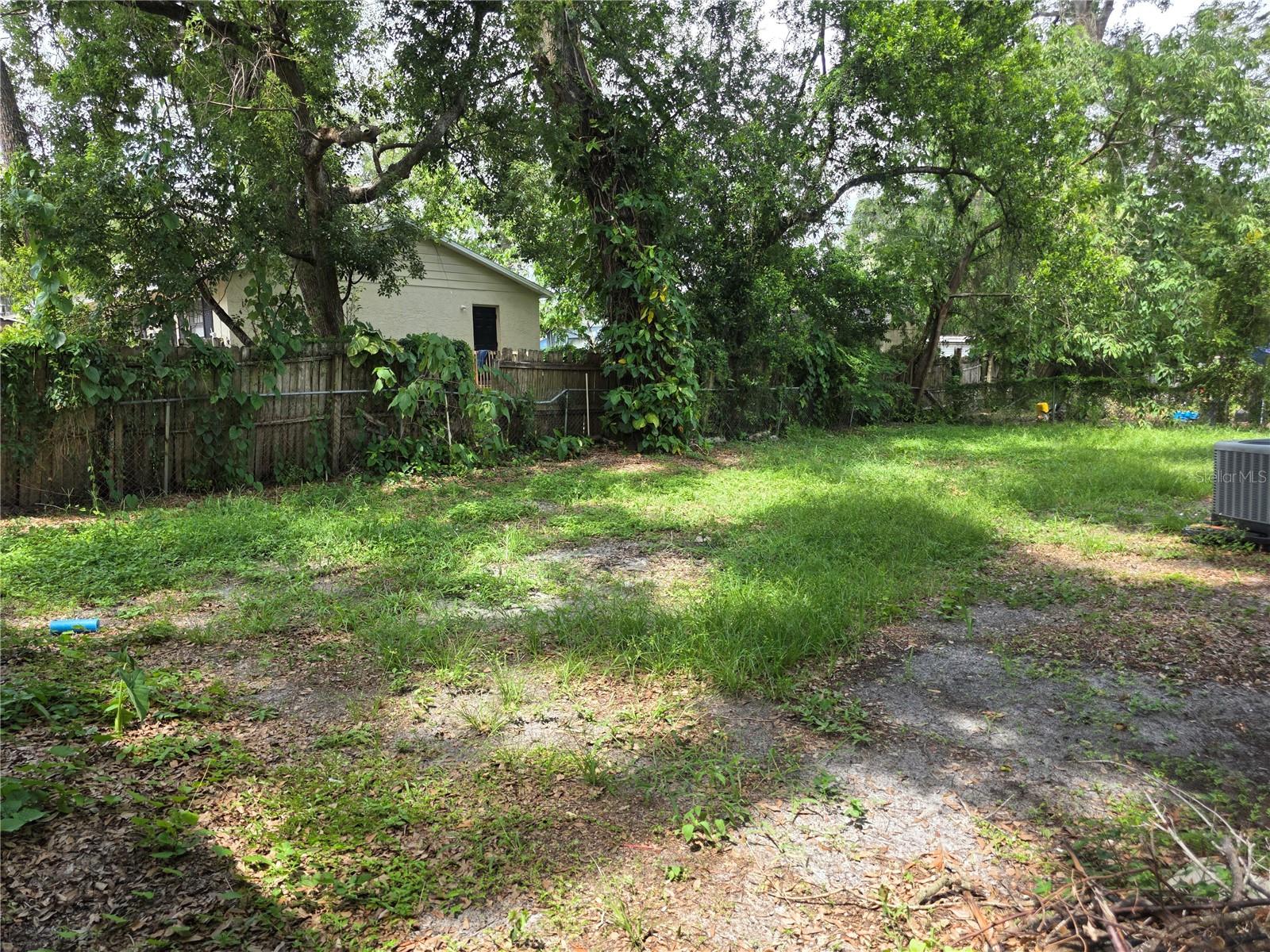 1212 E CHILKOOT AVE — photo 19