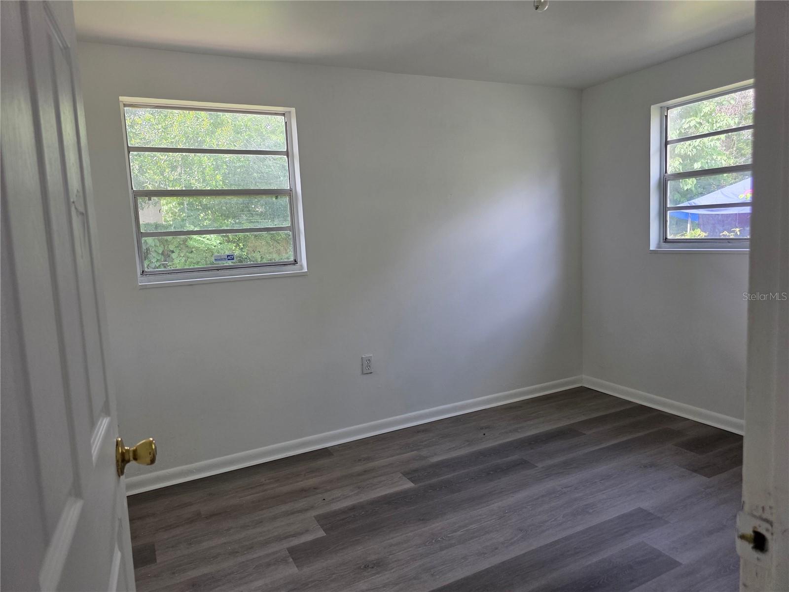 1212 E CHILKOOT AVE — photo 13