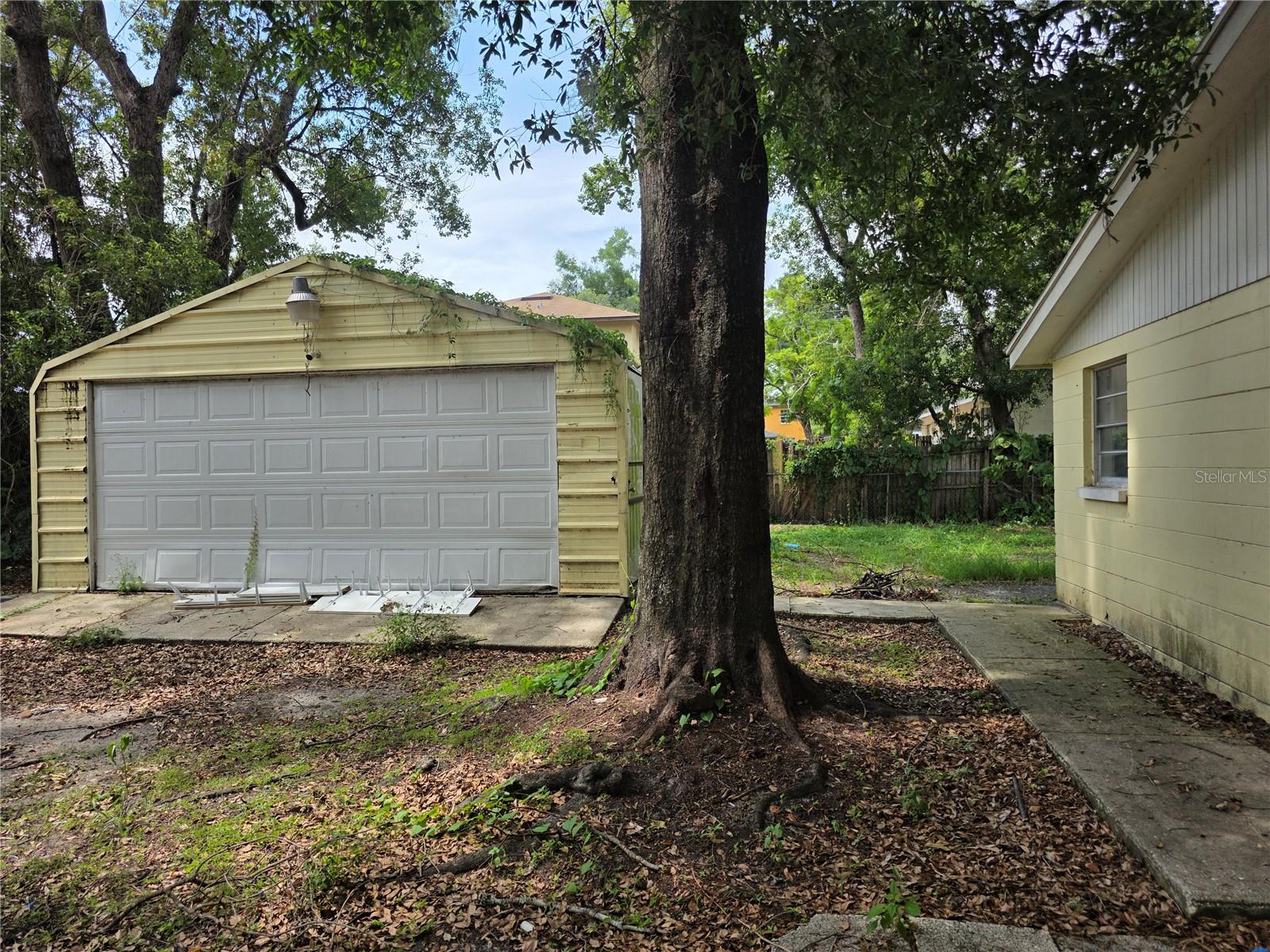 1212 E CHILKOOT AVE — photo 21