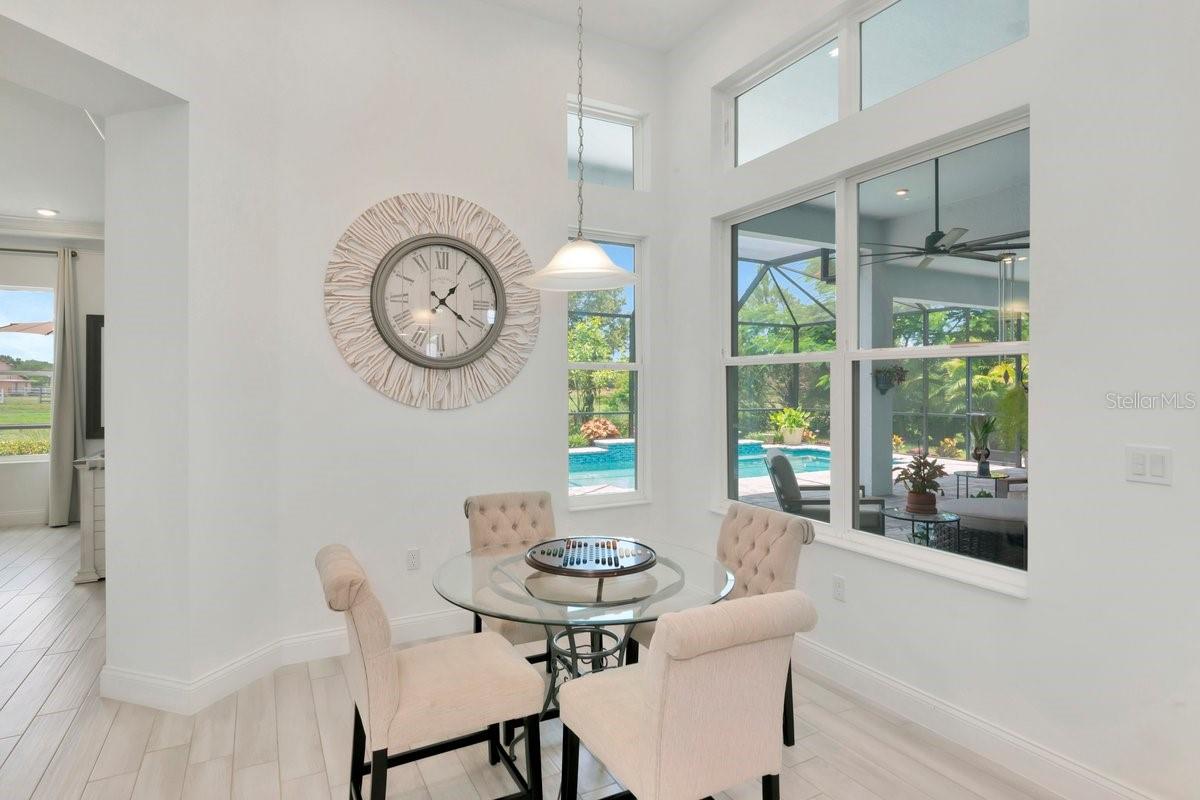 4657 ANTRIM DR — photo 14
