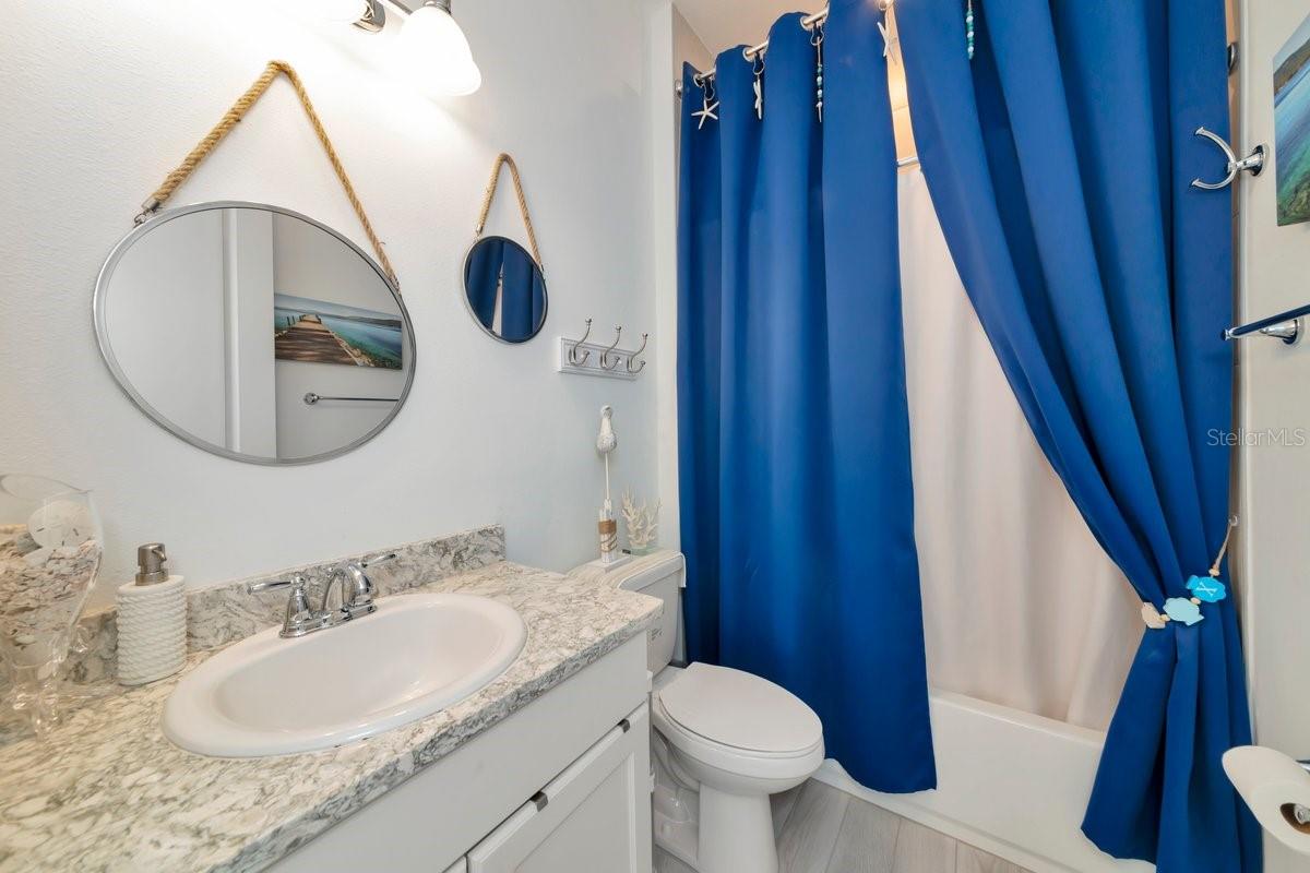 4657 ANTRIM DR — photo 26