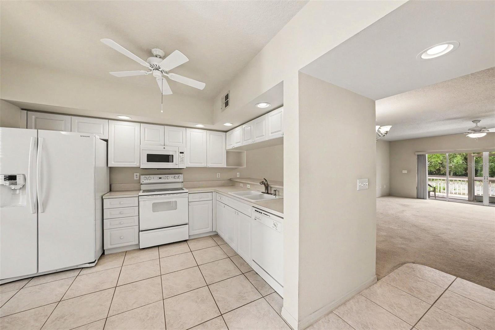 1400 WATER VIEW DR W #102 — photo 11