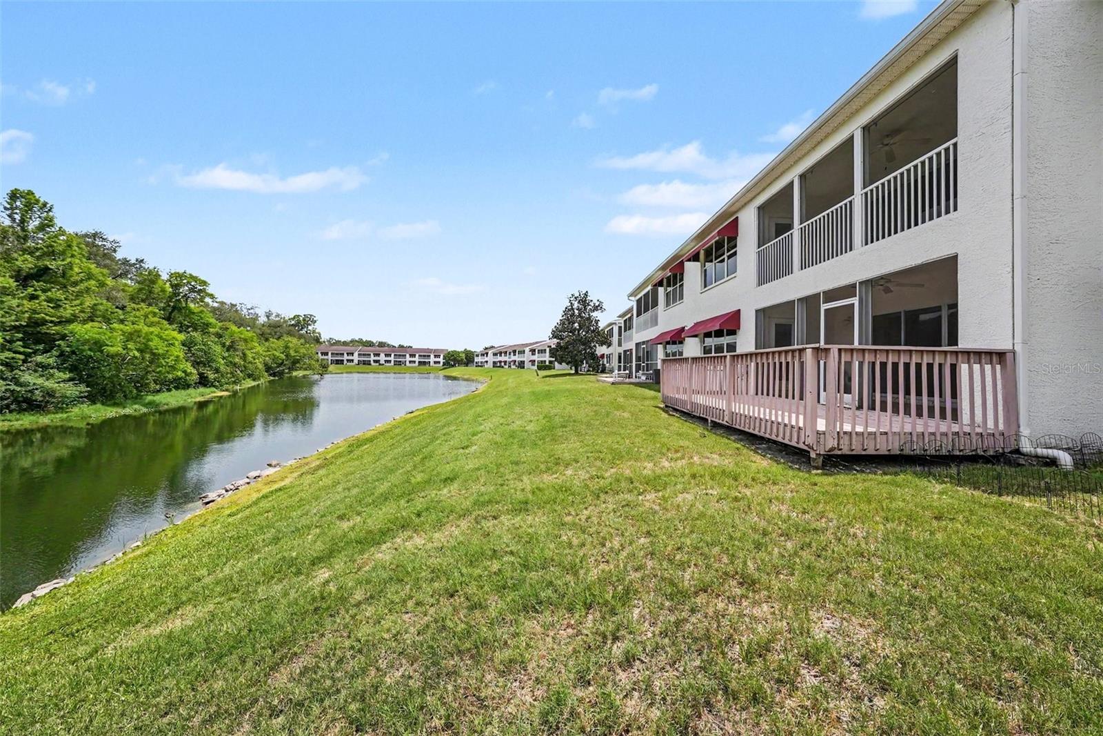 1400 WATER VIEW DR W #102 — photo 30