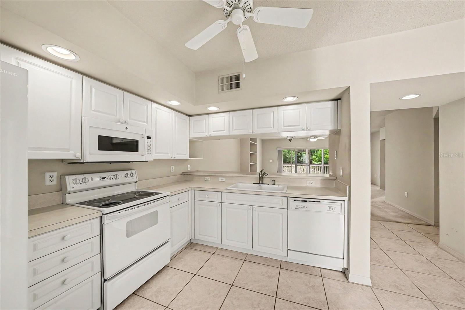 1400 WATER VIEW DR W #102 — photo 13
