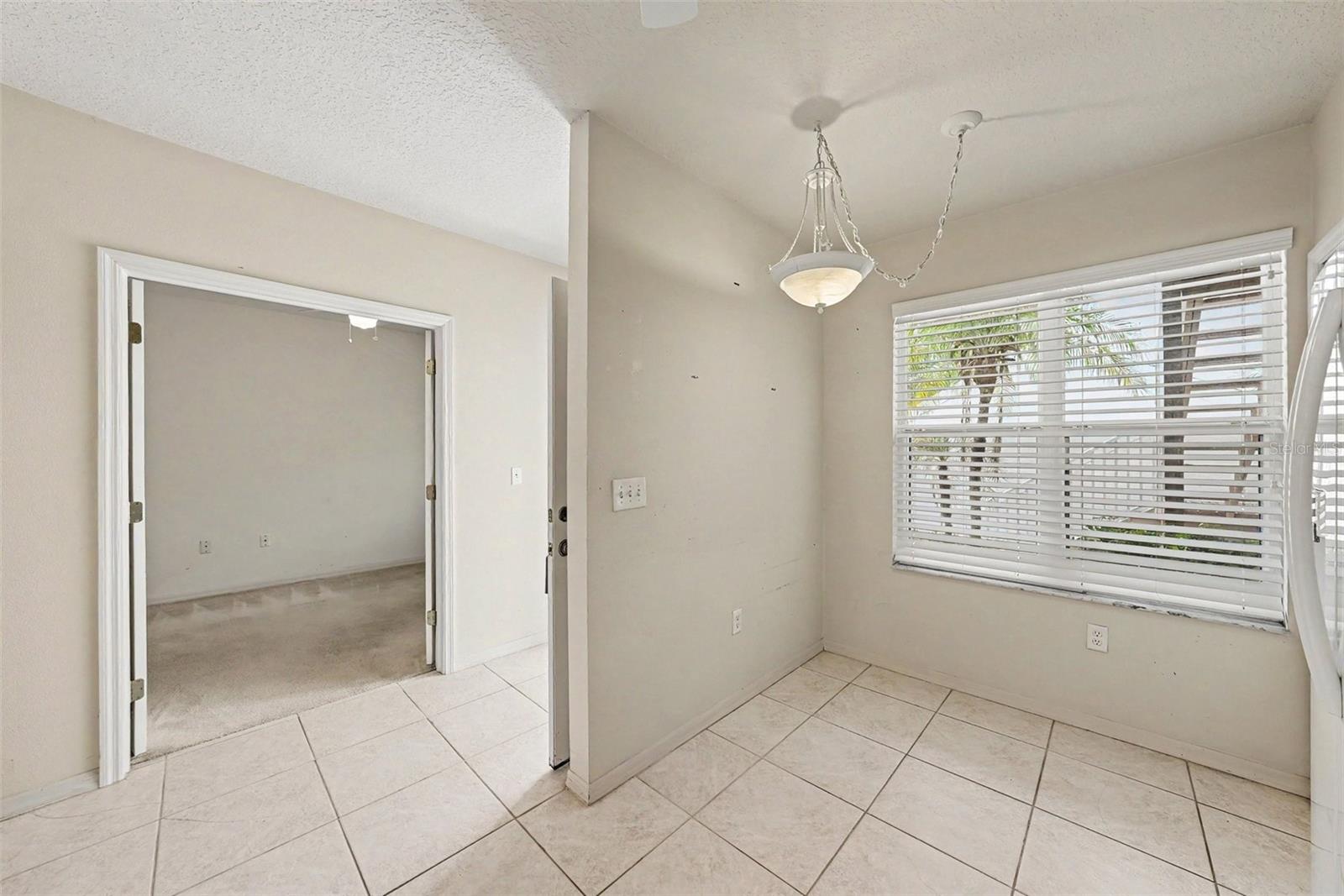 1400 WATER VIEW DR W #102 — photo 3