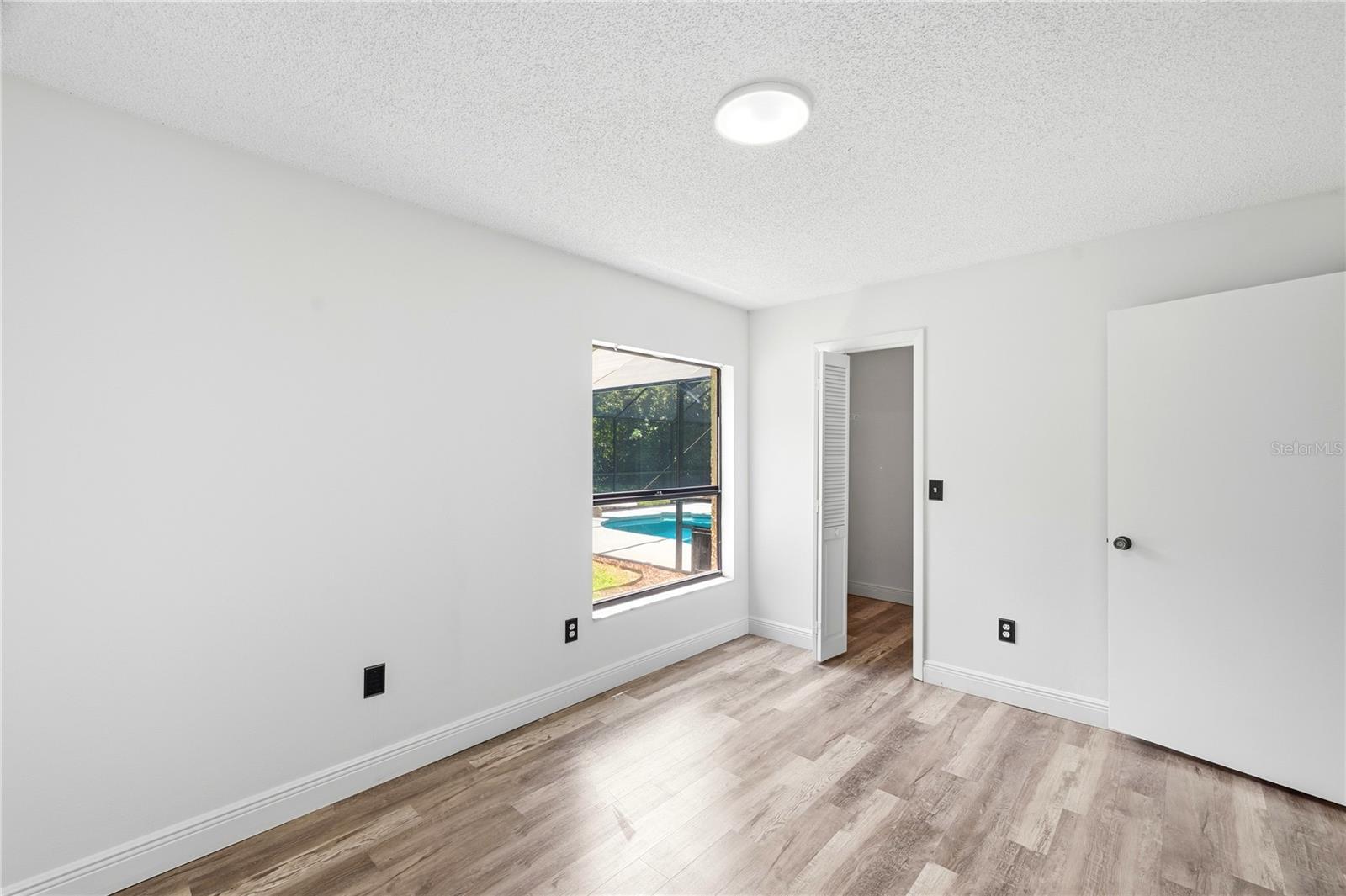 14207 ASHBURN PL — photo 44