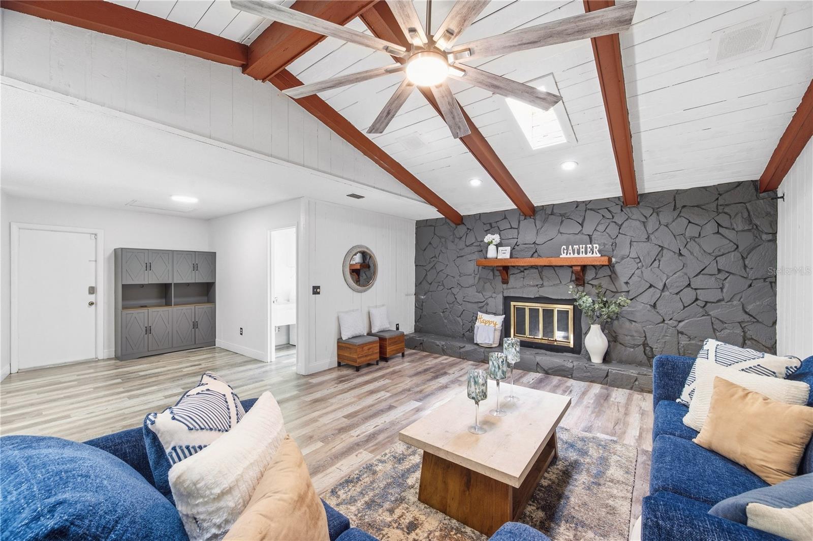 14207 ASHBURN PL — photo 19