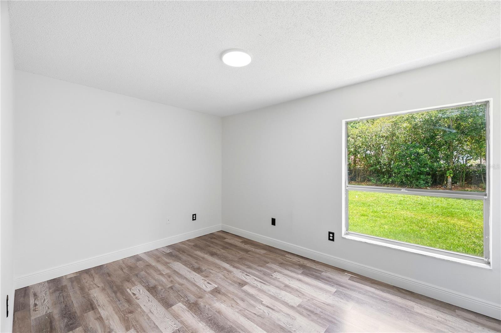 14207 ASHBURN PL — photo 43