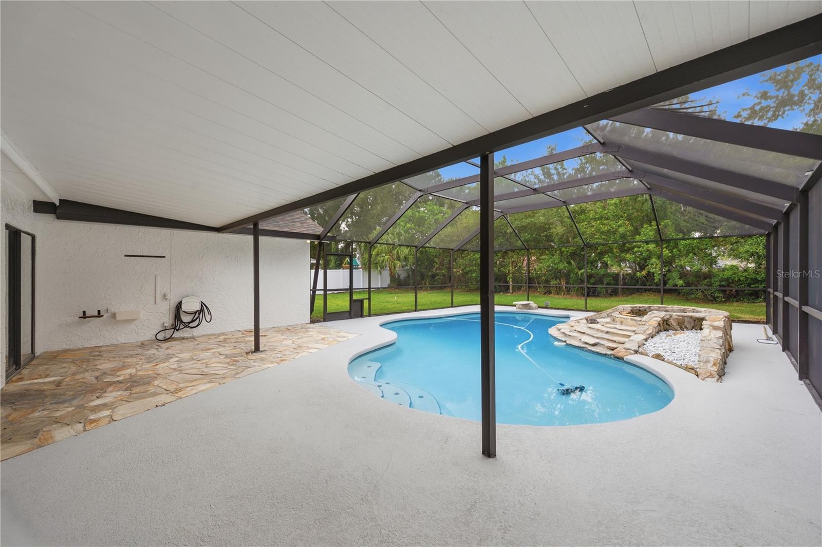 14207 ASHBURN PL — photo 8