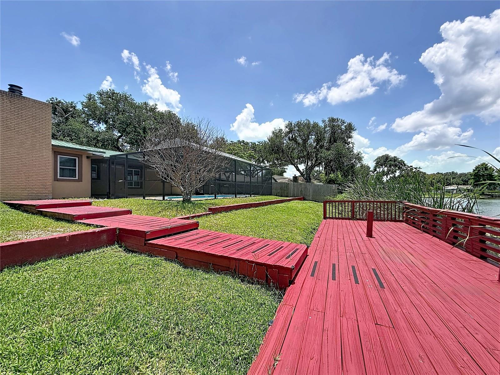 912 SHANGRI LA DR — photo 44