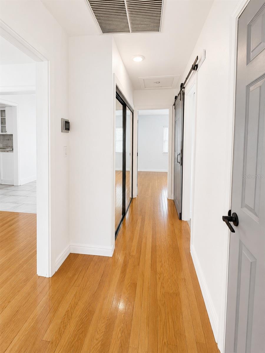 3815 W NORTH B ST — photo 11