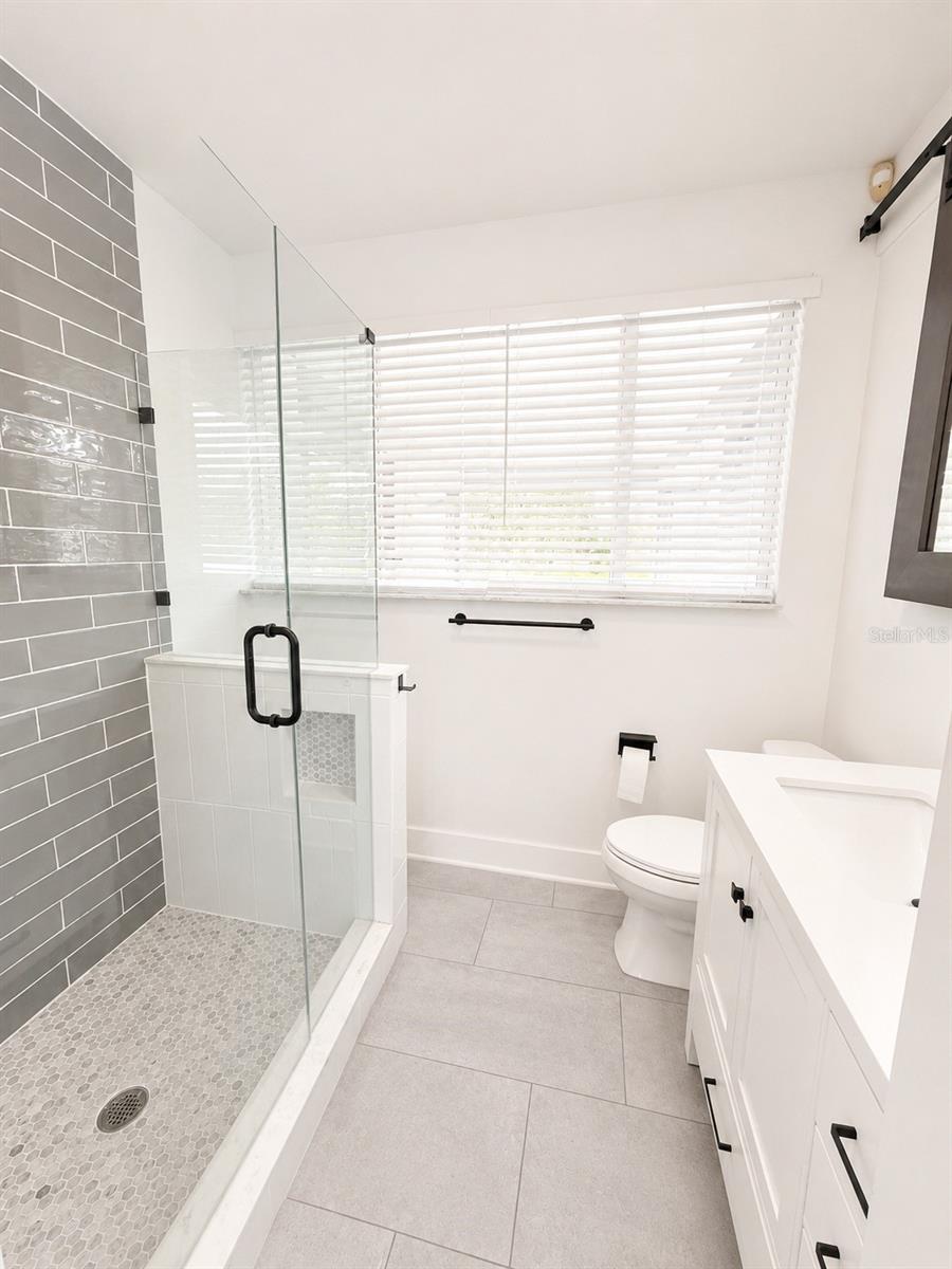 3815 W NORTH B ST — photo 10