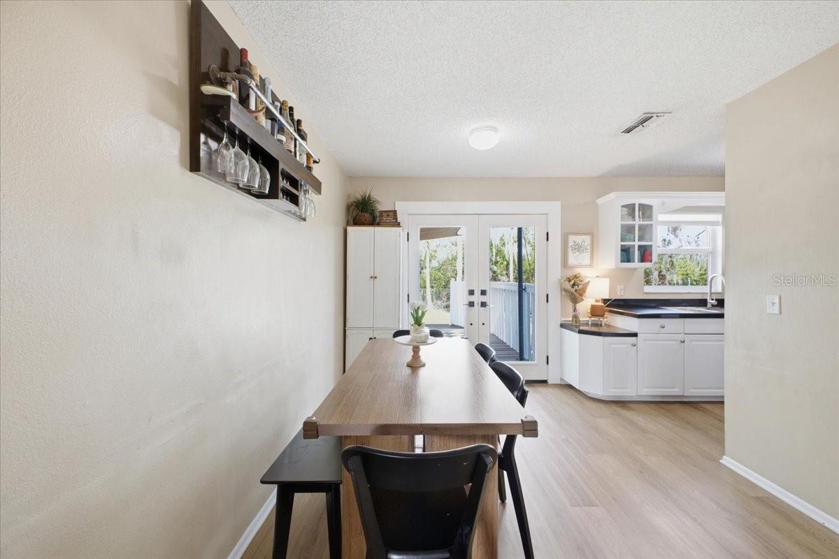 115 BROWN ST — photo 11