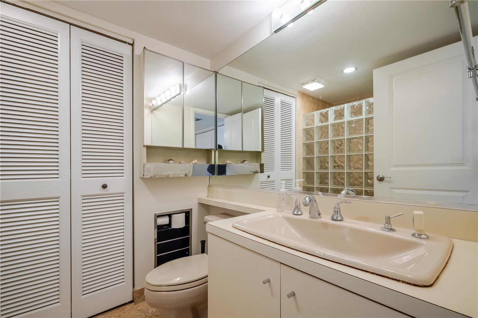 6267 MIDNIGHT PASS RD #306 — photo 40