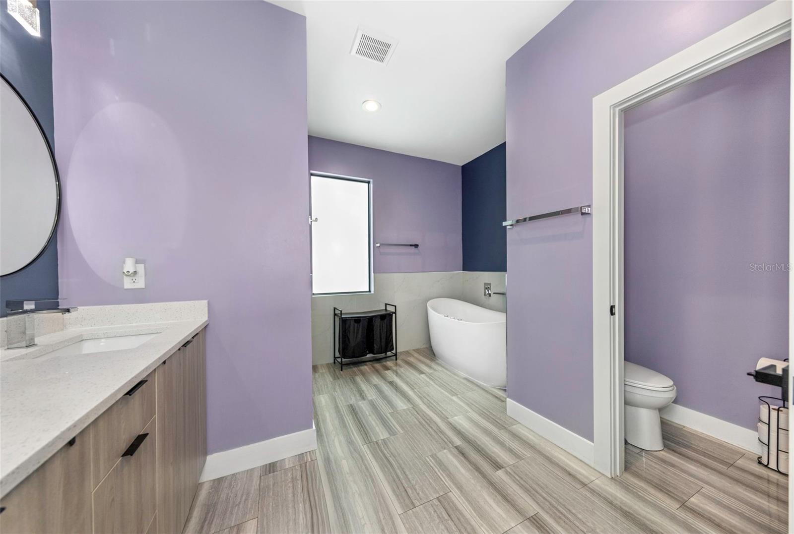 2635 WOODRING DR — photo 27