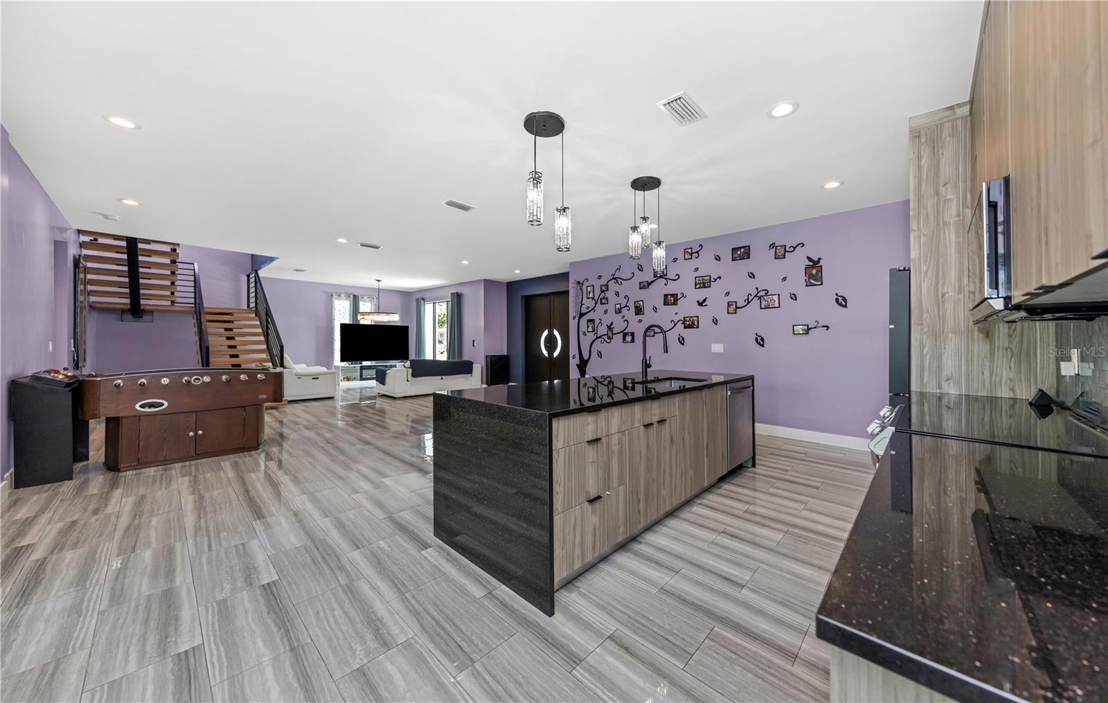 2635 WOODRING DR — photo 12