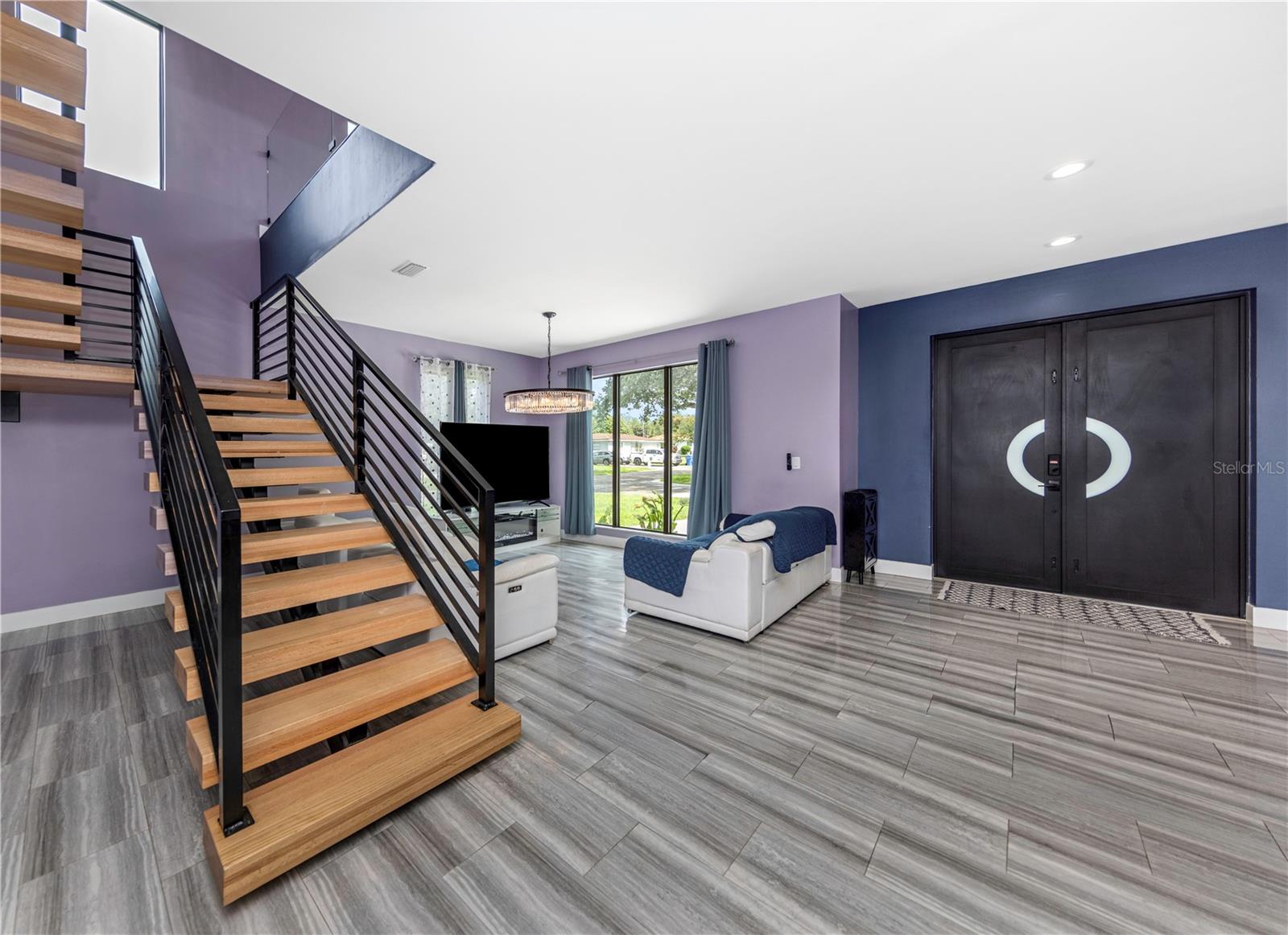 2635 WOODRING DR — photo 8