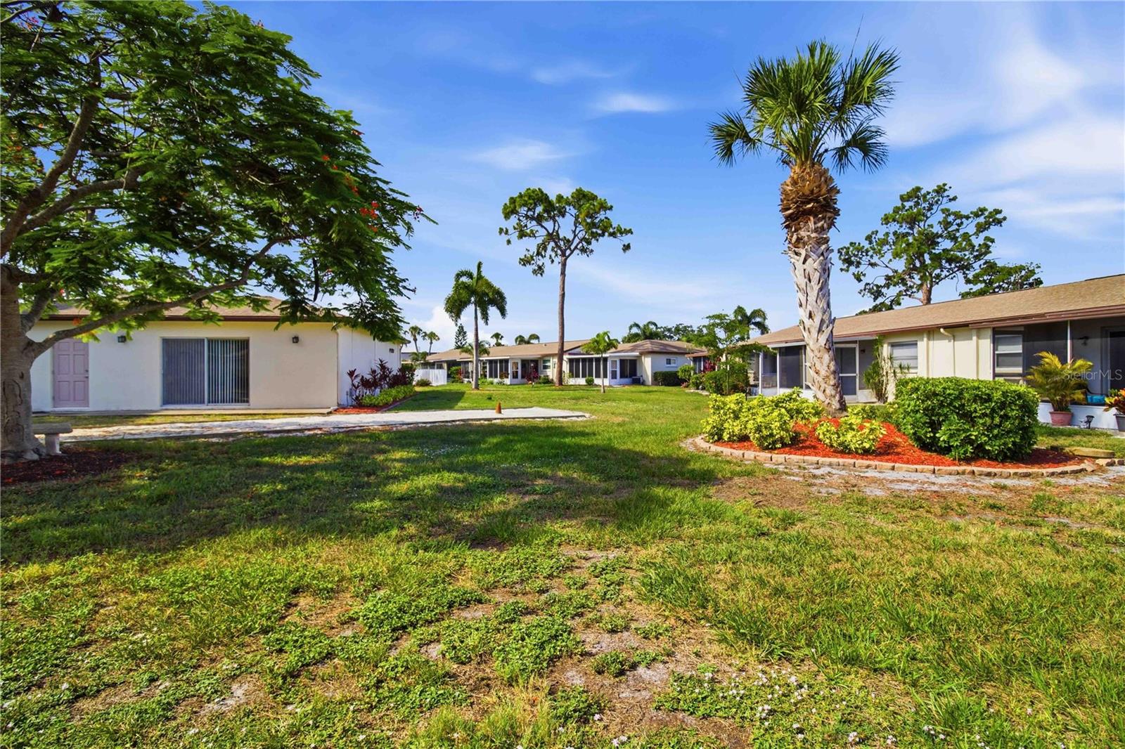 2814 SWIFTON DR #108 — photo 42
