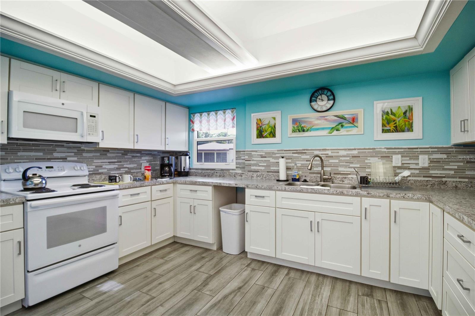 2814 SWIFTON DR #108 — photo 35