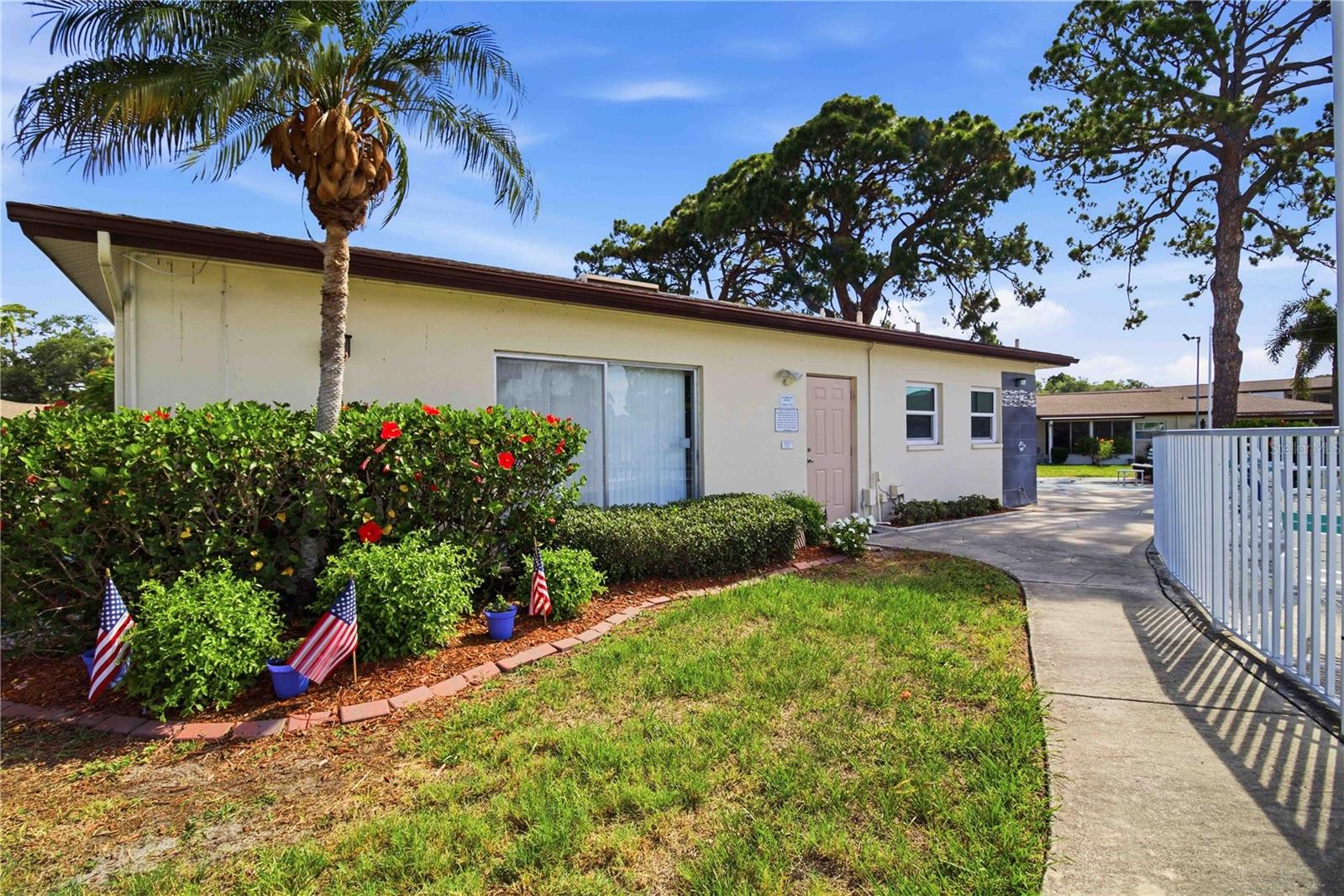 2814 SWIFTON DR #108 — photo 39