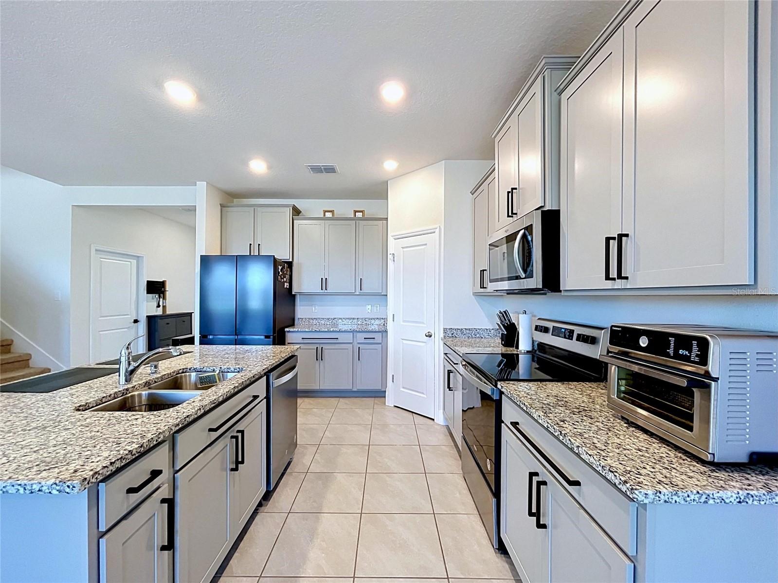 4020 LIVELY CORAL PL — photo 9