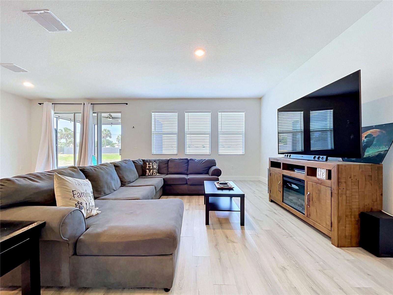 4020 LIVELY CORAL PL — photo 8