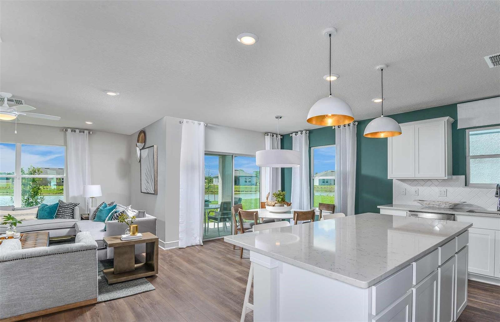 10814 SAPPHIRE BREEZE CV — photo 4