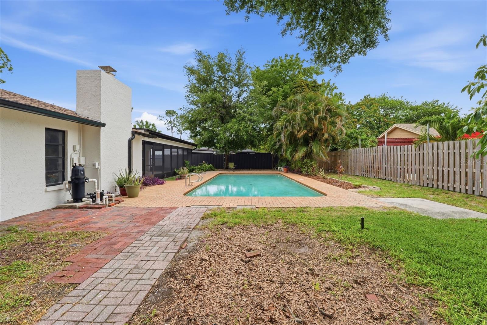 8307 VALLEJO PL — photo 32