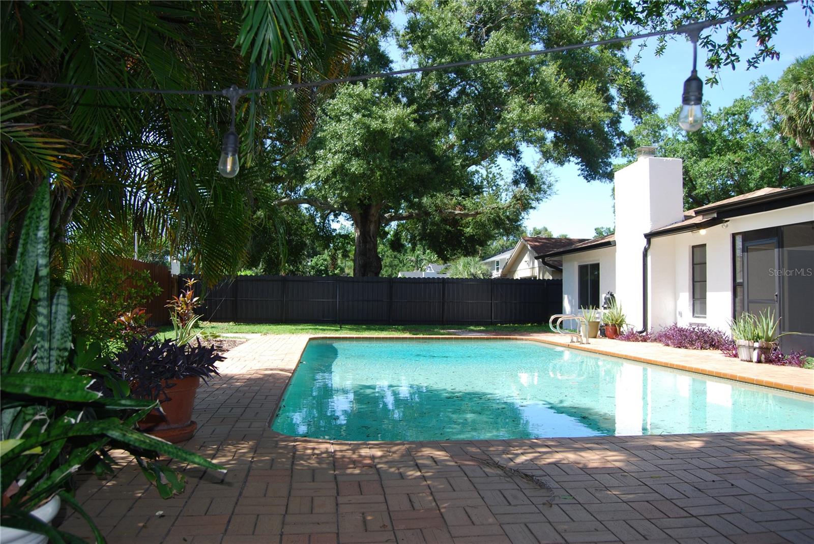 8307 VALLEJO PL — photo 27