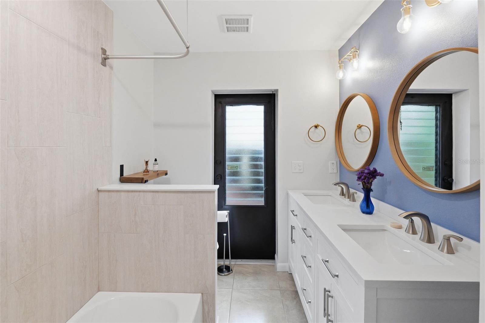 8307 VALLEJO PL — photo 23