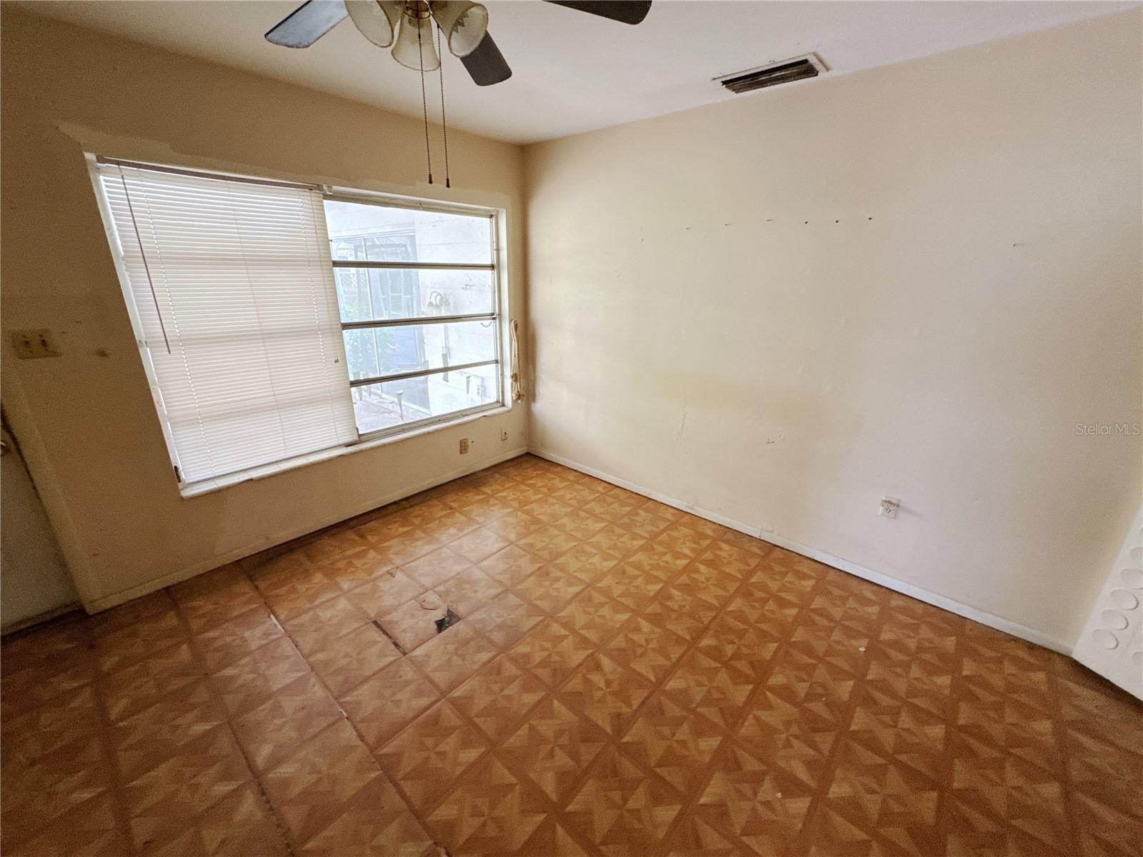 4103 BRAZILNUT AVE — photo 9