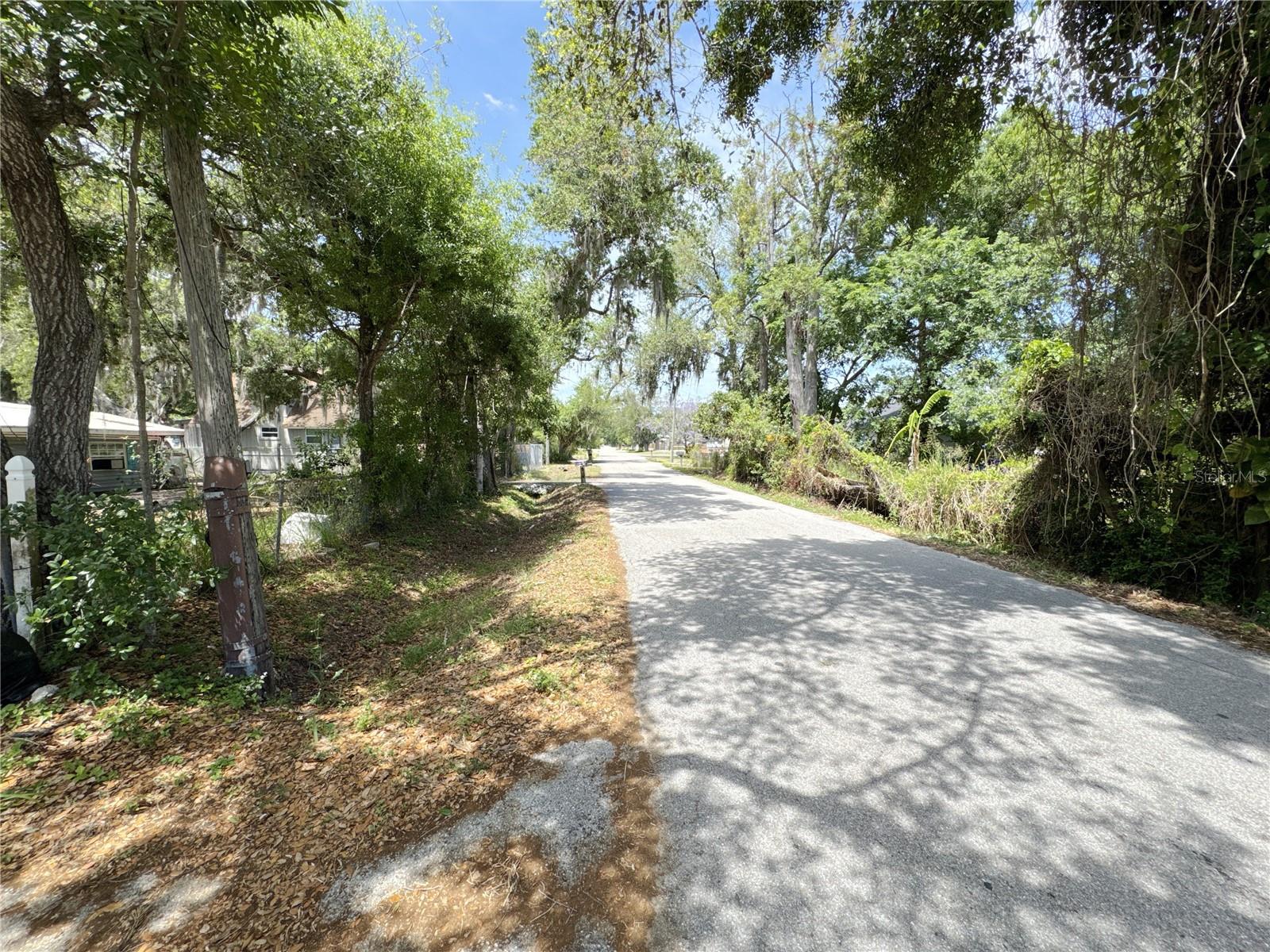 4103 BRAZILNUT AVE — photo 16