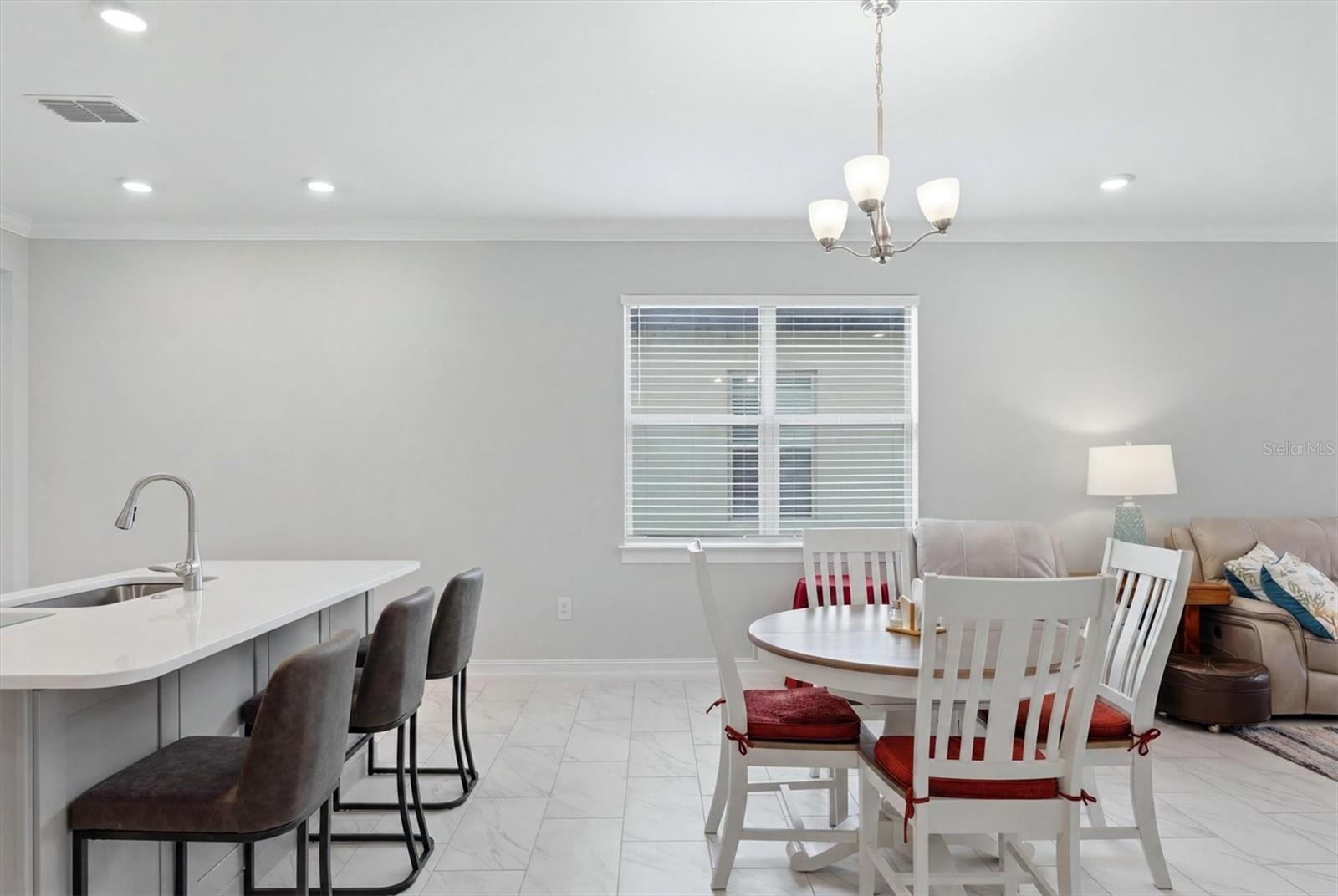 113 MOSCATA WAY — photo 11